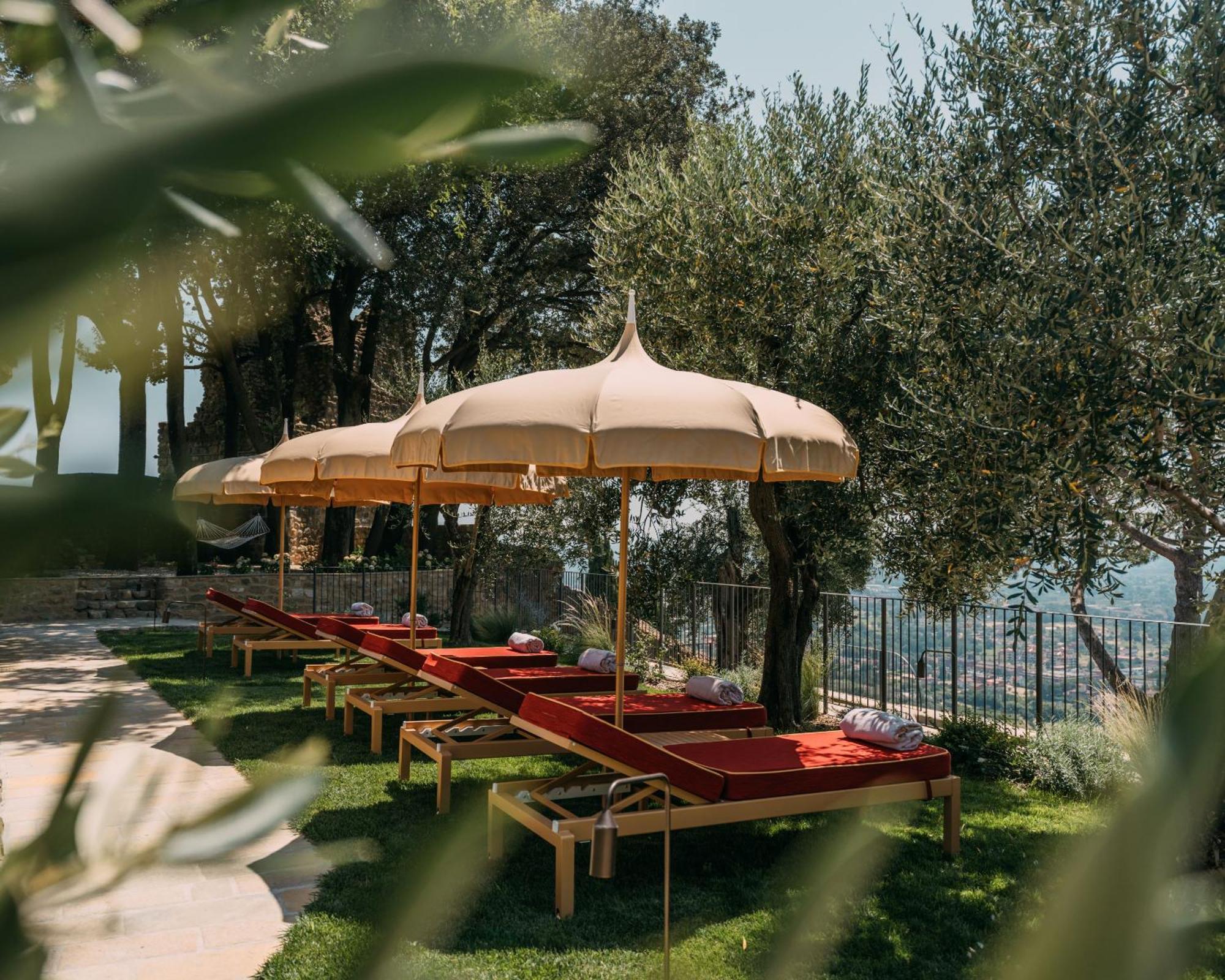 La Monastica Resort & Spa 보르고 아 부기아노 외부 사진