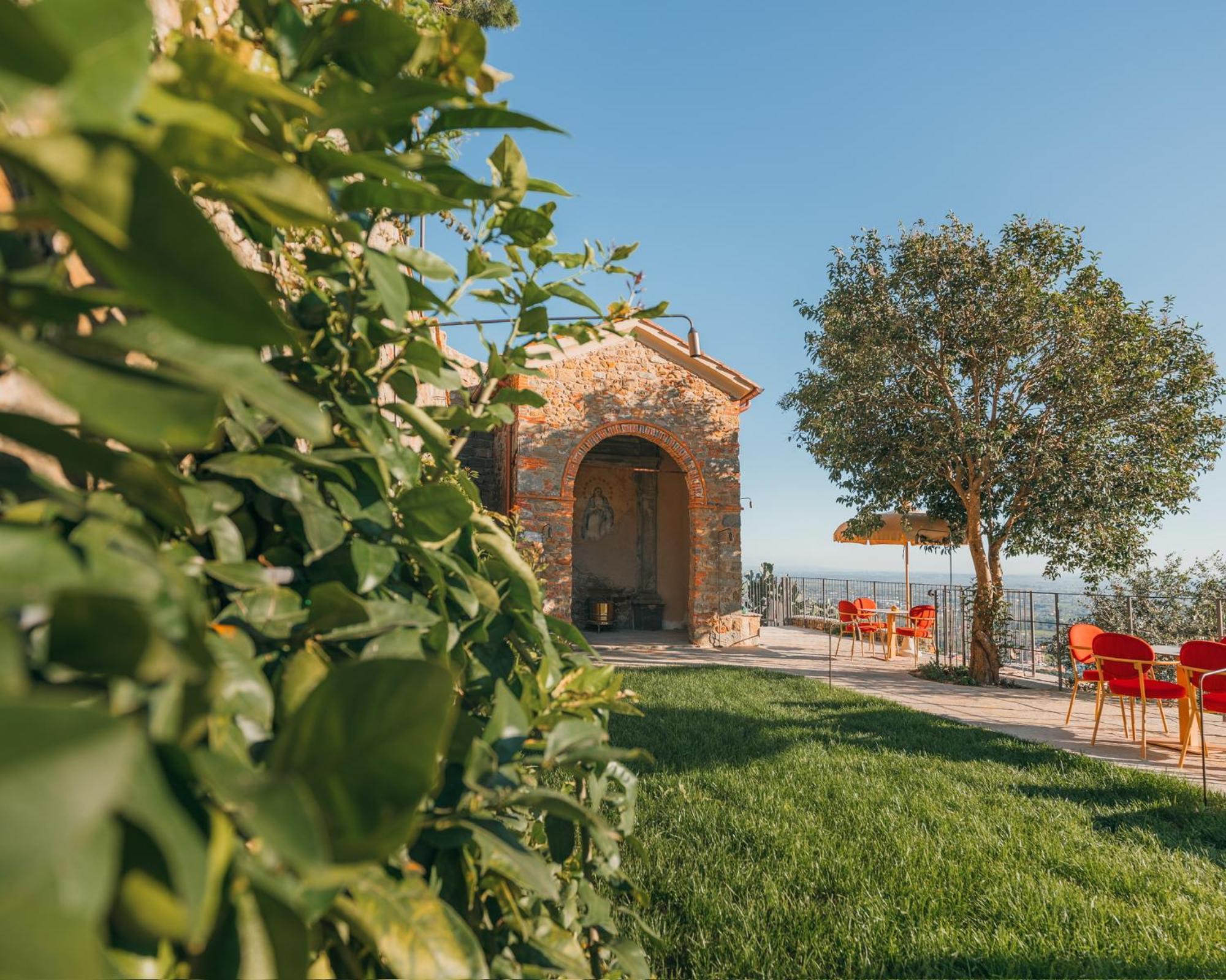 La Monastica Resort & Spa 보르고 아 부기아노 외부 사진